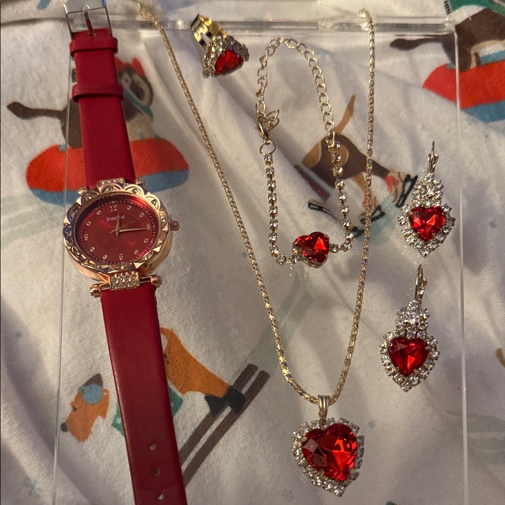 NWT Women’s Red Watch & Elegant Red Heart Jewelry Set neck, er, bracelet, ring